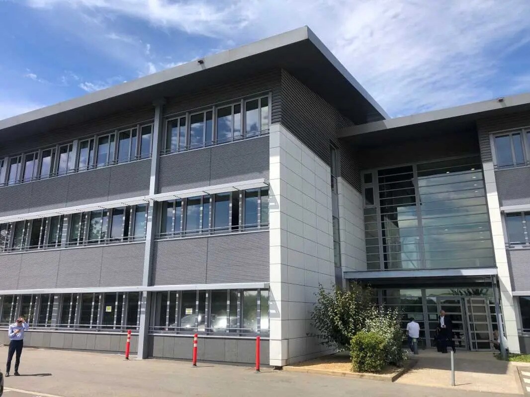 24 Avenue De La Demi-Lune, Roissy-en-France for lease Building Photo- Image 1 of 10