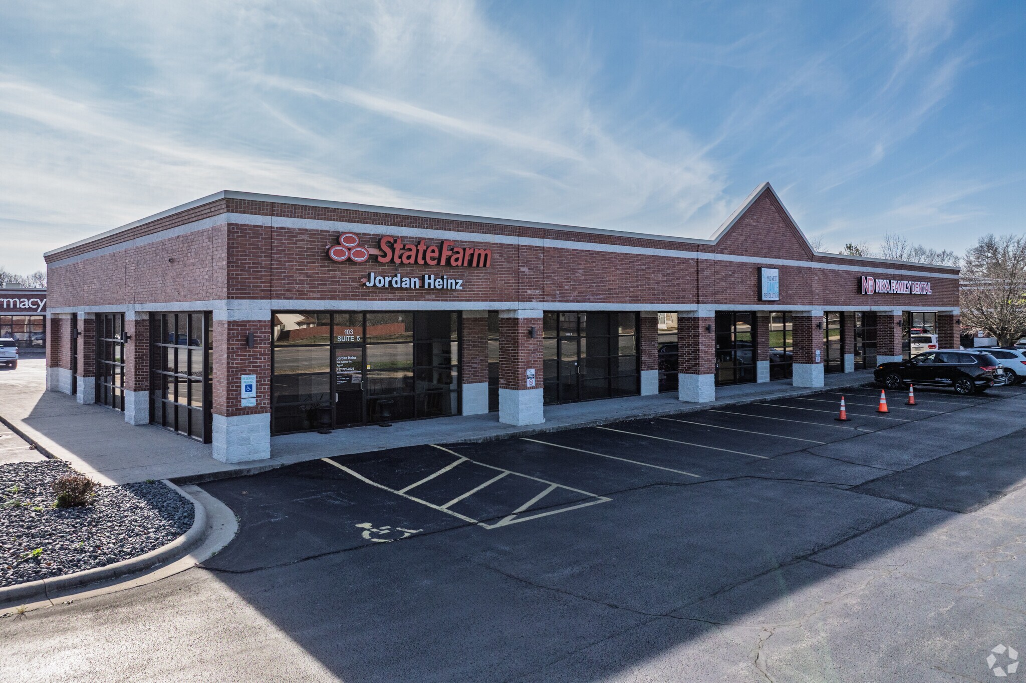 103-105 S Ridgecrest Ave, Nixa, MO for sale Primary Photo- Image 1 of 1