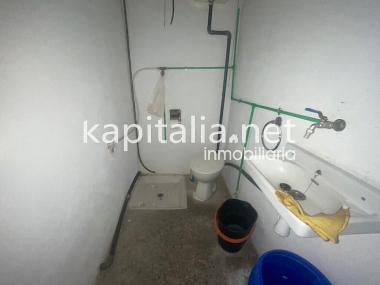 Retail in València, Valencia for sale - Building Photo - Image 3 of 3