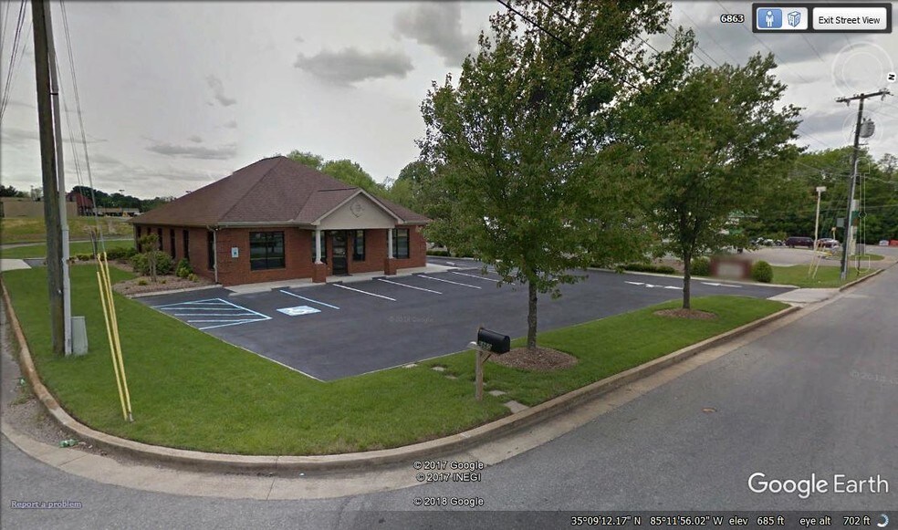 6860 Big Ridge Rd, Hixson, TN 37343