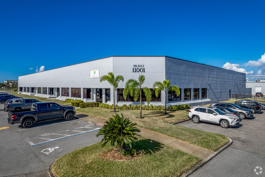 11001 Roosevelt Blvd, Saint Petersburg, FL for lease - Building Photo - Image 1 of 8