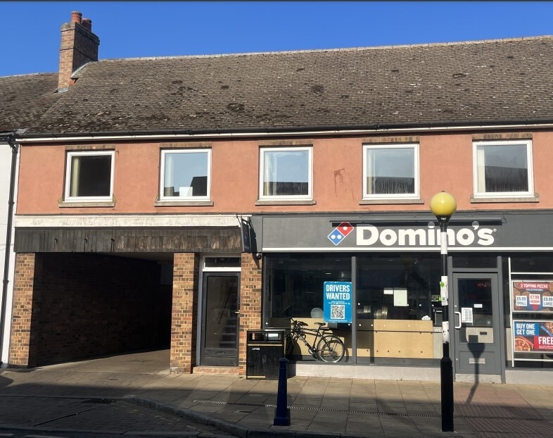 30 High St, Shefford for sale Primary Photo- Image 1 of 1