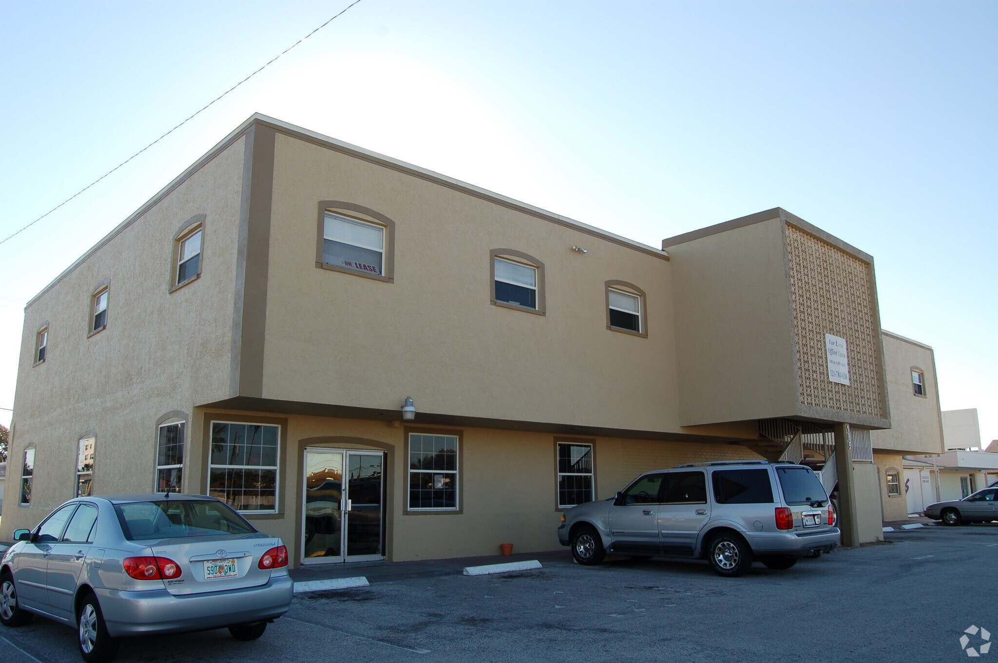 195 N Brevard Ave, Cocoa Beach, FL for sale Primary Photo- Image 1 of 1