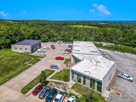 109 Diversified Dr, Villa Ridge MO - Warehouse