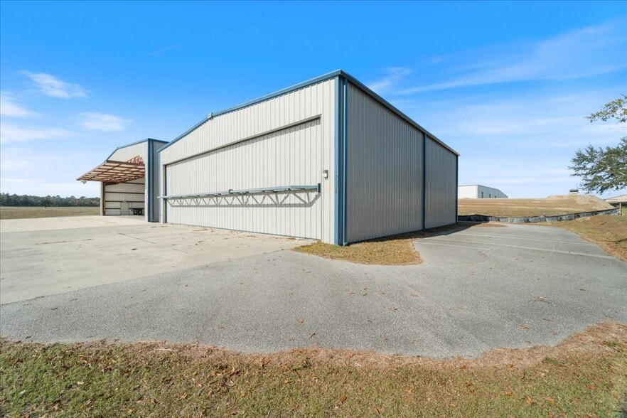 2028 60th Ave, Ocala, FL for sale - Building Photo - Image 1 of 1