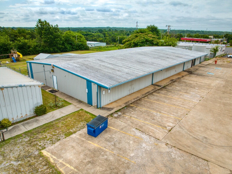 14818 S Peebly Rd, Newalla, OK for sale - Building Photo - Image 1 of 55