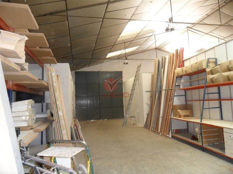 Industrial in Cuenca, Cuenca for sale - Interior Photo - Image 3 of 9