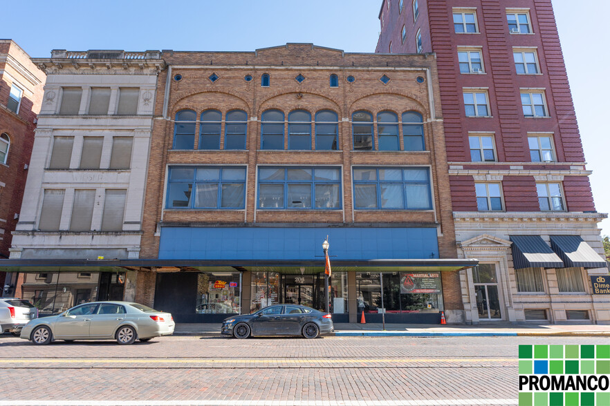 206 Putnam St, Marietta, OH for lease - Building Photo - Image 1 of 2