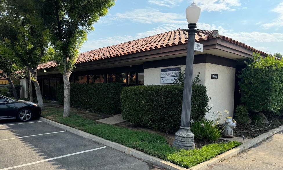 5150 N 6th St, Fresno, CA for lease - Building Photo - Image 1 of 1