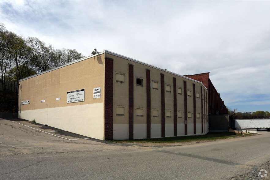 50 Industrial Cir, Lincoln, RI for lease - Building Photo - Image 3 of 32