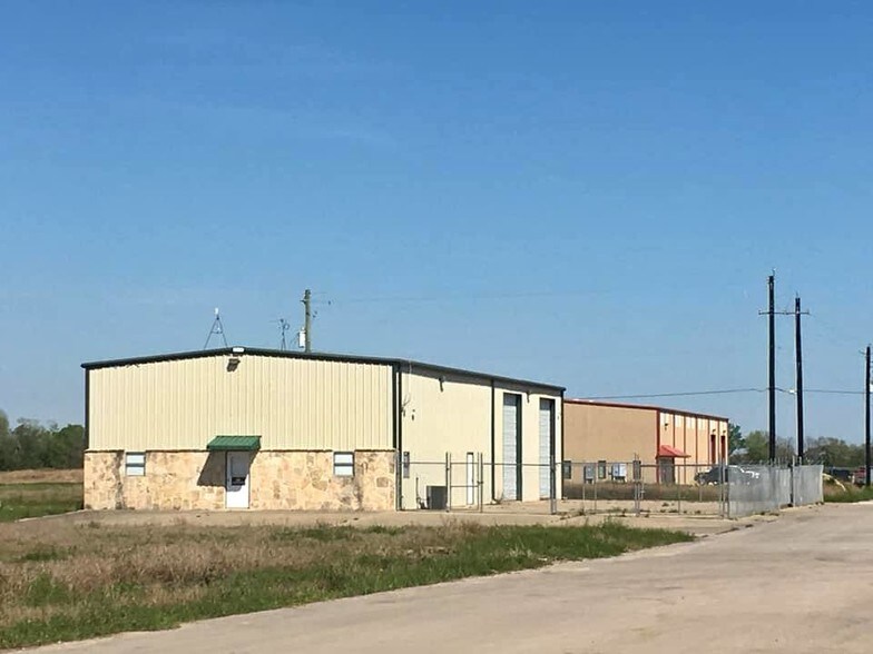 Dwayne Rd, Iowa Colony, TX for sale - Primary Photo - Image 1 of 1