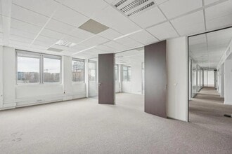 4 Avenue Laurent Cély, Asnières-sur-Seine for lease Interior Photo- Image 2 of 11