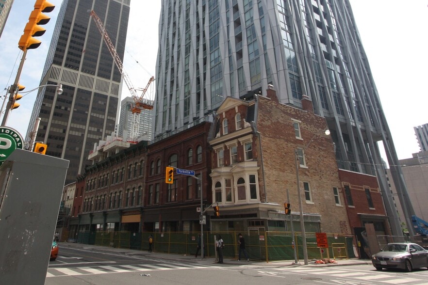 1 Yorkville Av, Toronto, ON for sale - Building Photo - Image 3 of 6