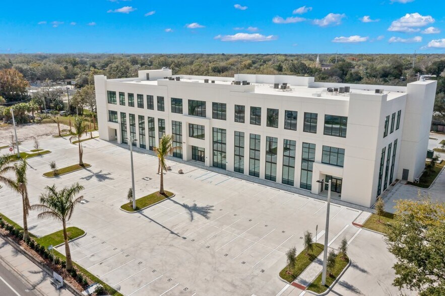 10050-n-florida-ave-tampa-fl-33612-north-florida-office-complex