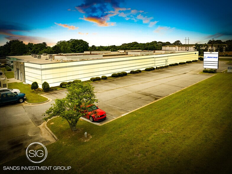691 Wellborn Rd, Warner Robins, GA for sale - Building Photo - Image 1 of 1