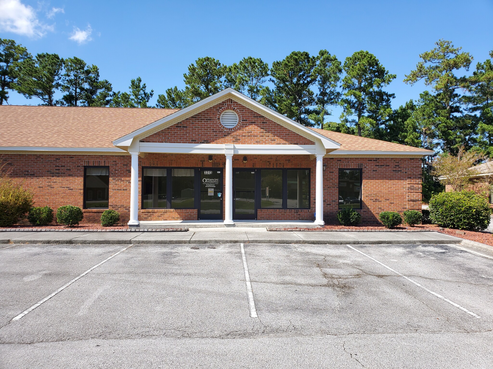 3301-3319 Henderson Dr, Jacksonville, NC for sale Building Photo- Image 1 of 1