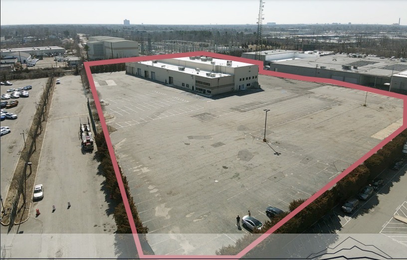 1198 Prospect Ave, Westbury, NY for lease - Building Photo - Image 2 of 6