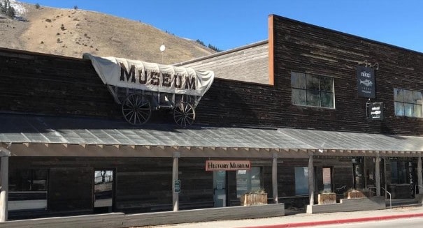 225 N Cache St, Jackson, WY for sale - Primary Photo - Image 1 of 1