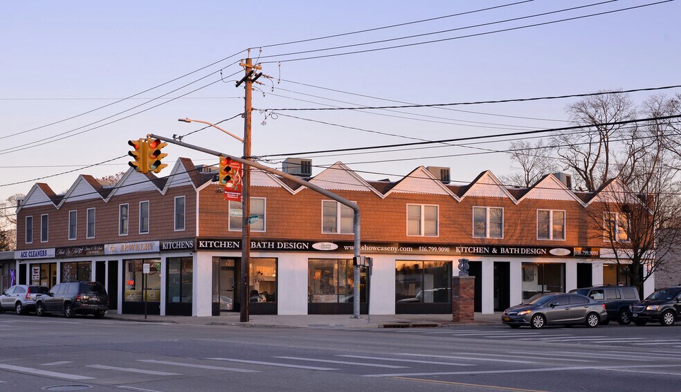 53405346 Merrick Rd, Massapequa, NY 11758