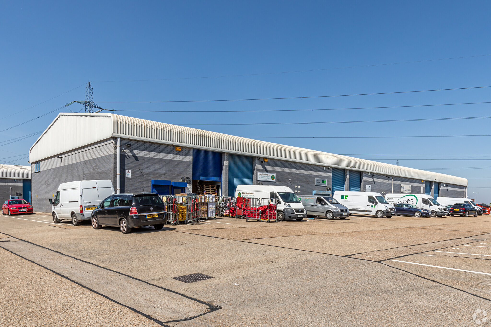 Marsh Way, Rainham for lease Primary Photo- Image 1 of 2