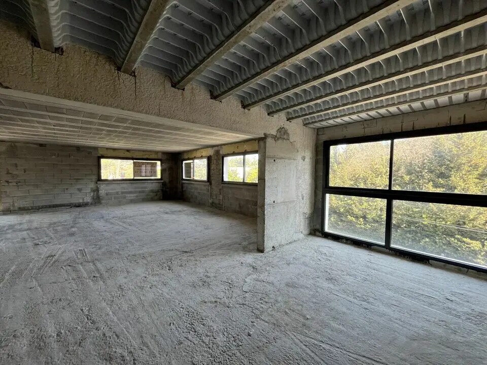 Office in Mouans-Sartoux for sale Interior Photo- Image 1 of 4