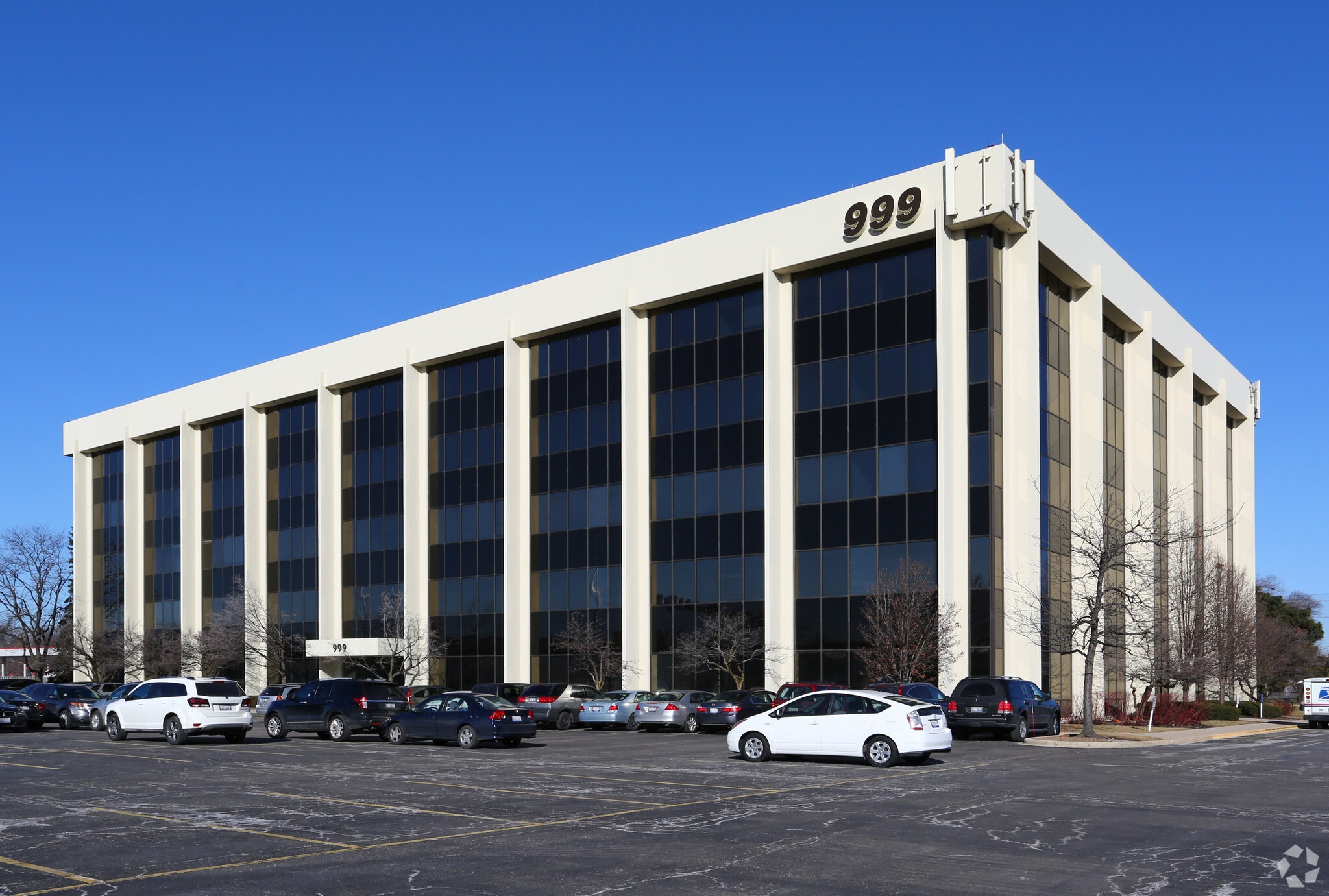 999 E Touhy Ave, Des Plaines, IL for sale Building Photo- Image 1 of 1