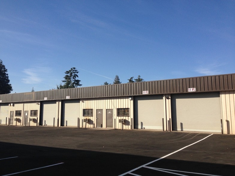 1330 N Hulbert Ave, Fresno, CA for lease - Building Photo - Image 3 of 8