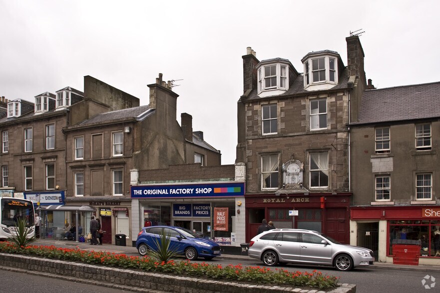 36-38 High St, Montrose for lease - Building Photo - Image 3 of 3