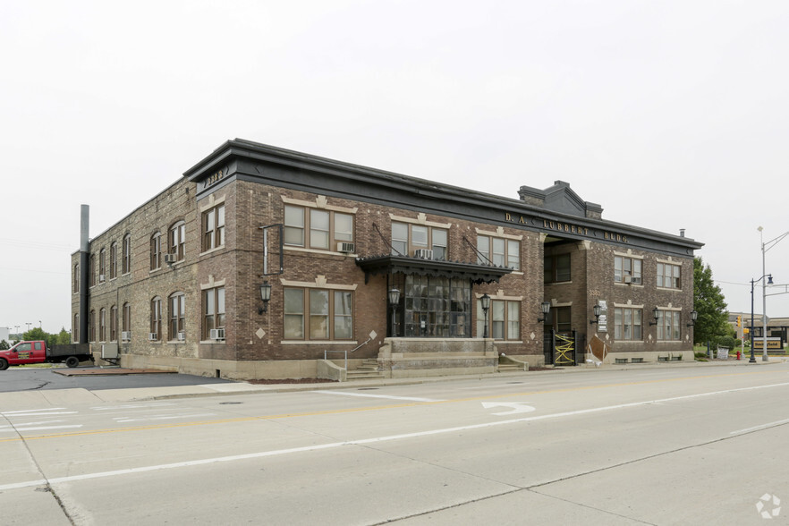 3383 E Layton Ave, Cudahy, WI for lease - Building Photo - Image 2 of 3