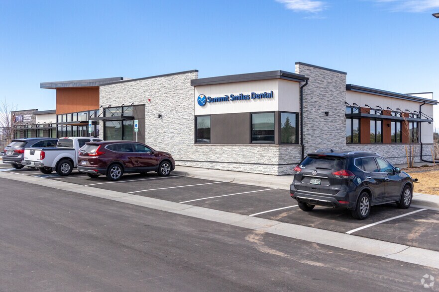 22650 E Hinsdale Ave, Aurora, CO for lease - Primary Photo - Image 1 of 7