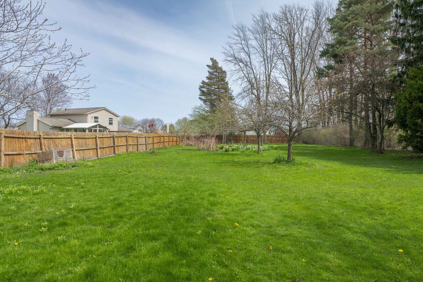 560 Long Pond Rd, Rochester, NY 14612