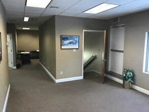 3630 W Kennedy Blvd, Tampa, FL for lease Interior Photo- Image 2 of 12