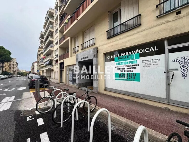 Retail in Nice for lease - Building Photo - Image 1 of 9