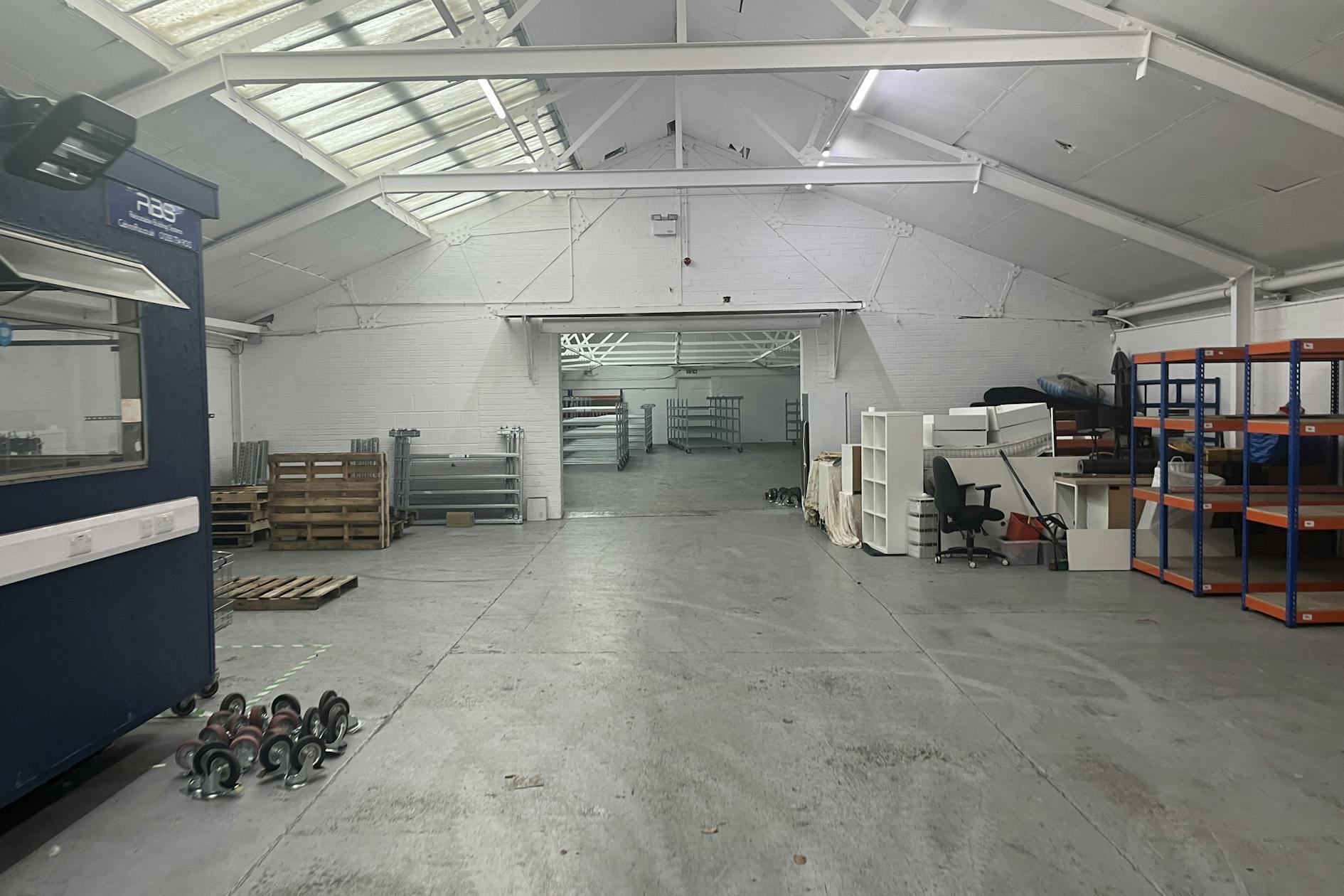 362B Spring Rd, Southampton for lease Interior Photo- Image 1 of 5