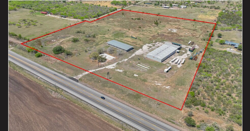 4067 US Highway 59, Beeville, TX for sale - Primary Photo - Image 1 of 10