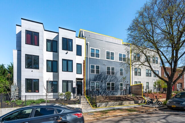 More details for 1810 I St NE, Washington, DC - Multifamily for Sale