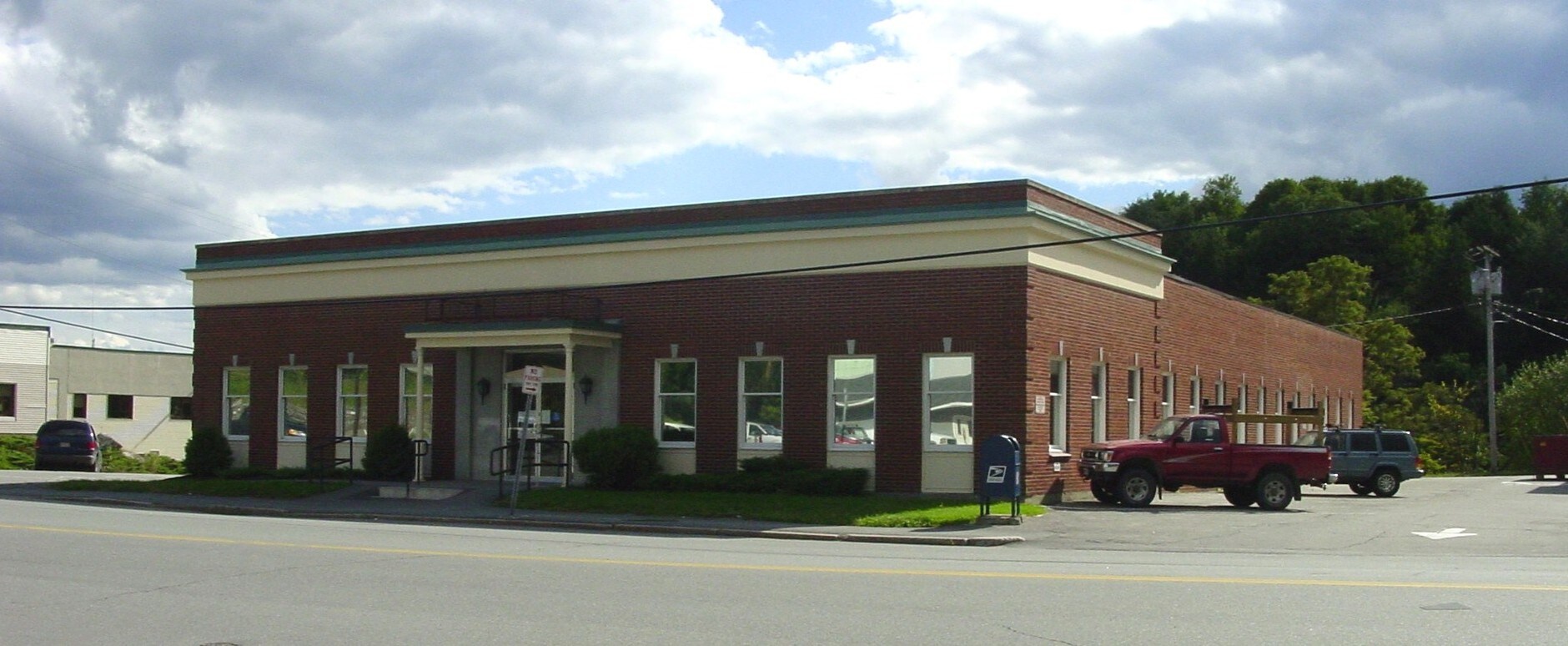 324 Harlow St, Bangor, ME 04401