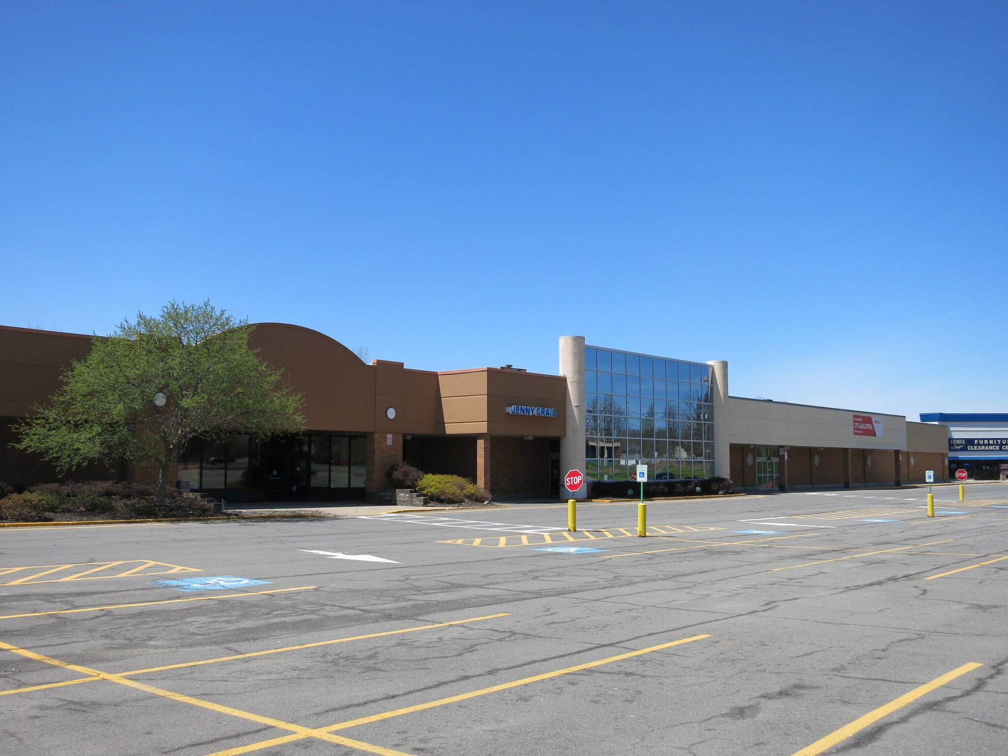 8015 Oswego Rd, Liverpool, NY for sale Building Photo- Image 1 of 1