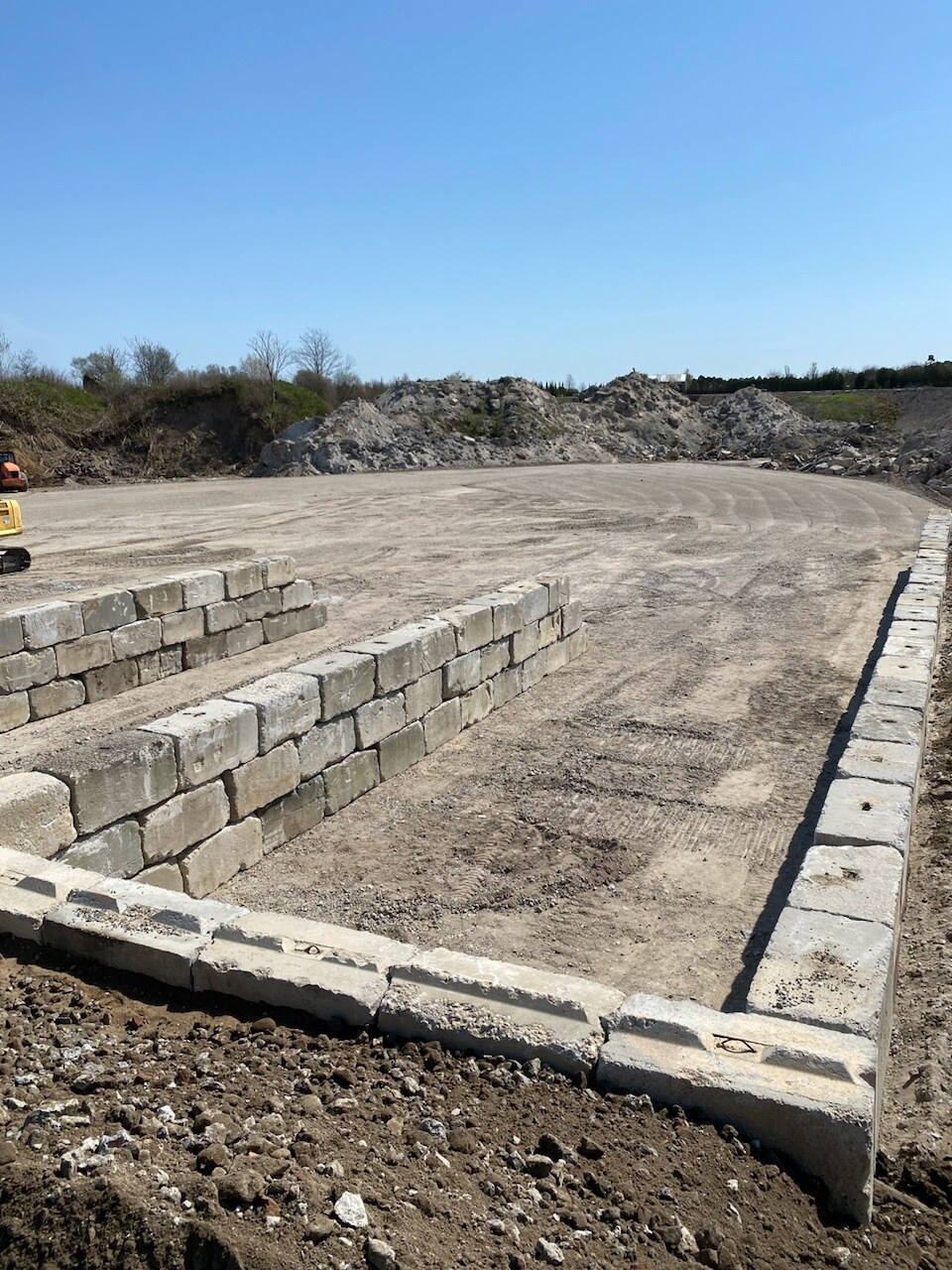 76 Summit blvd, Westhampton, NY 11977 CONTRACTOR YARD SPACE