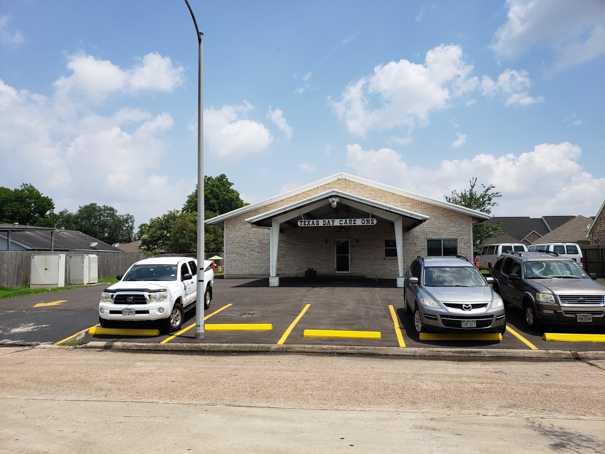 1803 Kenwick Pl, Pasadena, TX for sale Primary Photo- Image 1 of 1