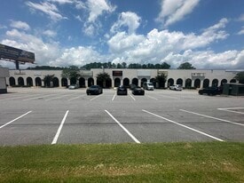 Fulton Outlet Center - Commercial Real Estate