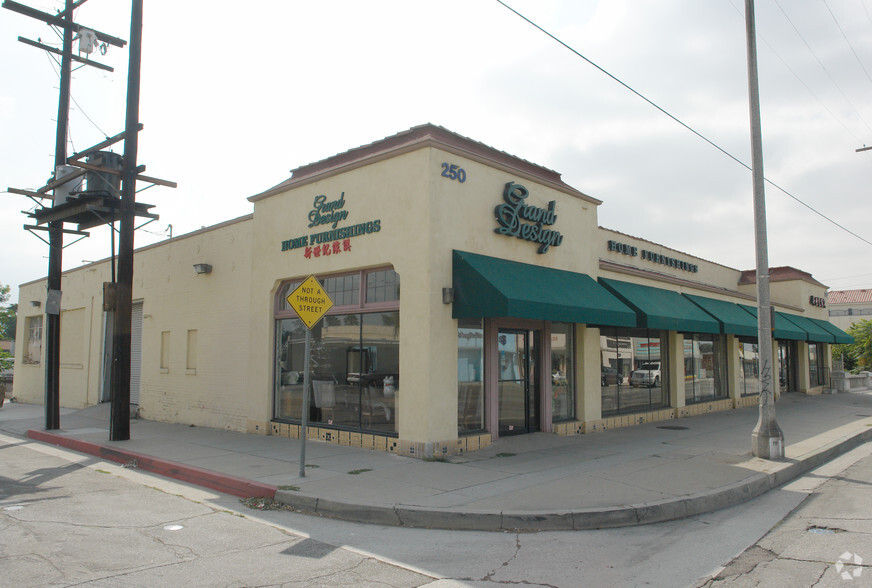 250 S San Gabriel Blvd, San Gabriel, CA for lease - Primary Photo - Image 1 of 4