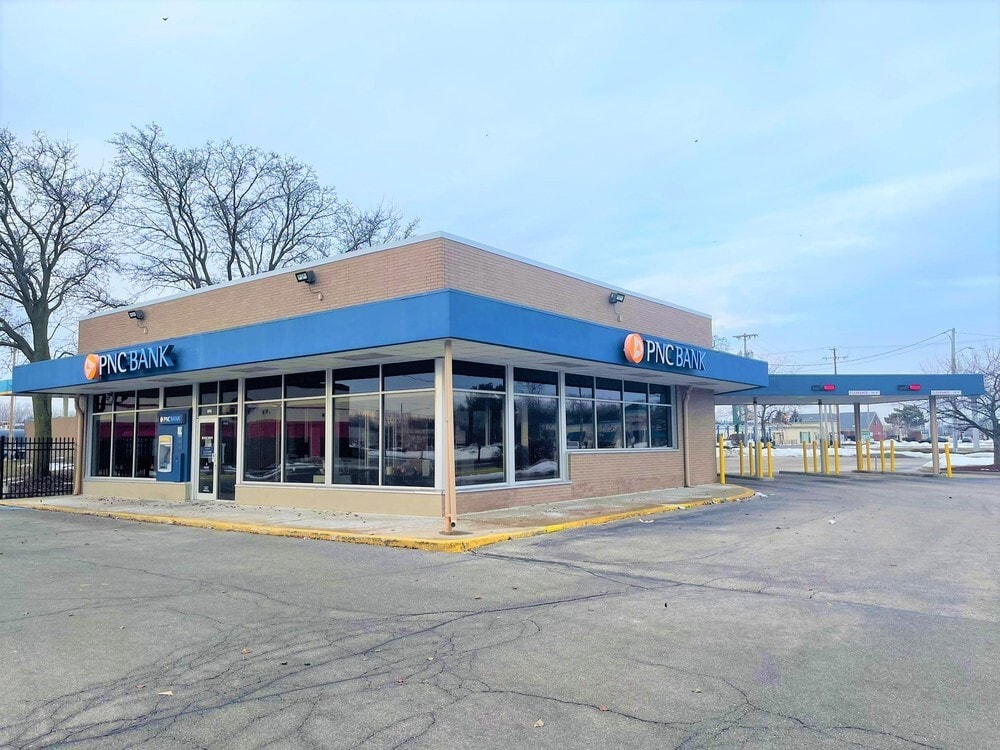 5826 Lewis Ave, Toledo, OH for sale Building Photo- Image 1 of 12