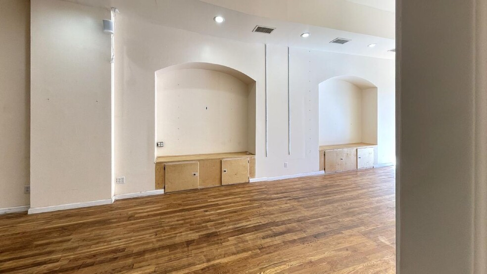 1329 Fulton St, Brooklyn, NY for lease - Building Photo - Image 1 of 12