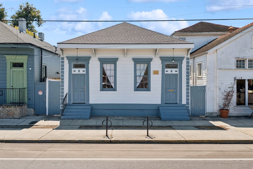 2404 Saint Claude Ave, New Orleans, LA for sale - Primary Photo - Image 1 of 24