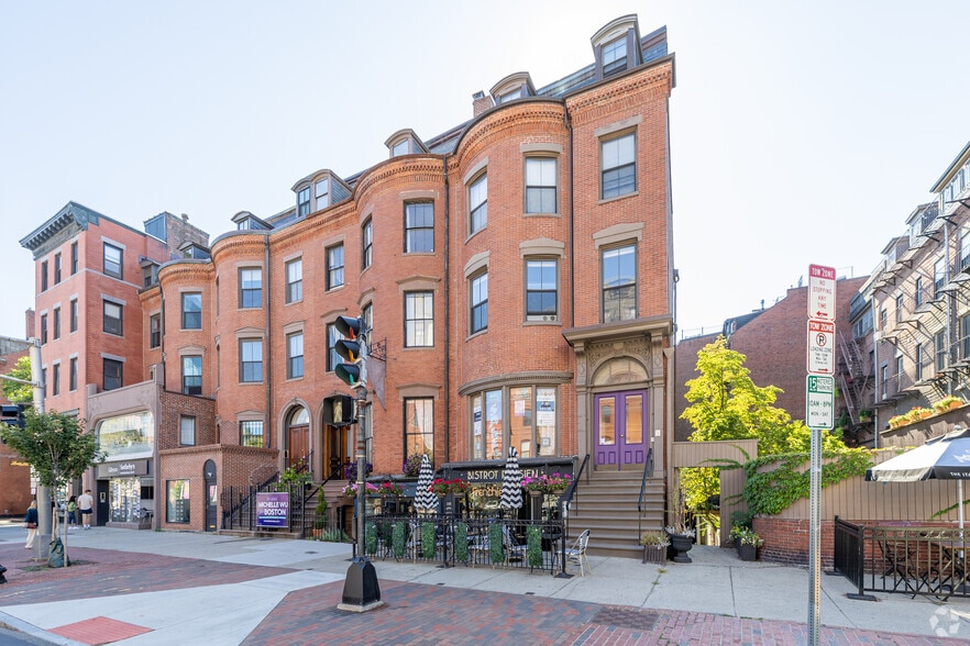 560-562 Tremont St, Boston, MA for lease - Primary Photo - Image 1 of 4