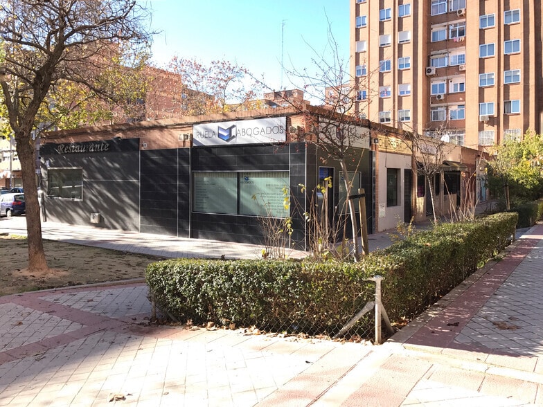 in Fuenlabrada, Madrid for sale - Primary Photo - Image 1 of 1