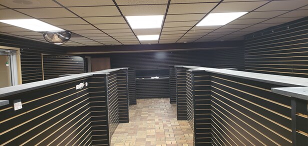 270 W Alexander Rd, Valley Grove, WV for sale - Interior Photo - Image 1 of 1