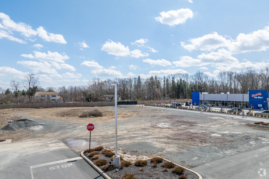 Route 940 & Mountain Dr, Mount Pocono, PA for sale - Building Photo - Image 3 of 8