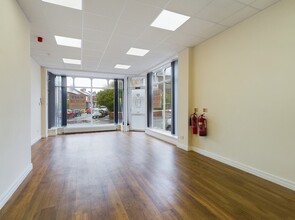 17A Newton Dr, Blackpool for lease Interior Photo- Image 1 of 5